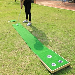 golf putting green outdoor