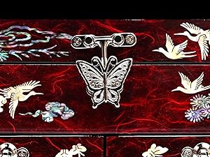Butterfly Clasp closure jewelry organizer storage keepsake box red birds pattern design
