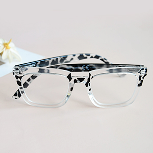 Aspheric scratch resistent coated lenses