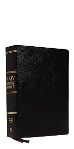 NKJV Study Bible Premium Black Bonded Leather