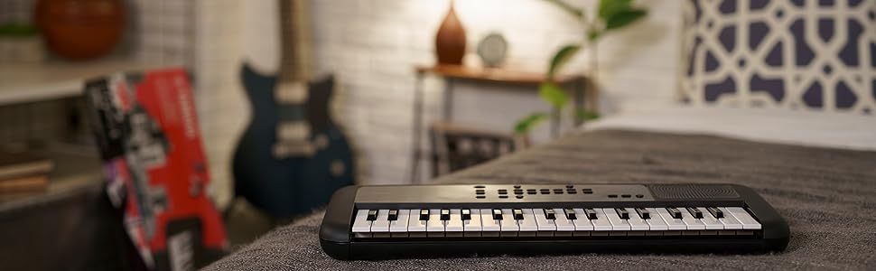 Yamaha PSS-A50☆ Amazon.com: Yamaha, 37-Key Portable Keyboard (PSS-A50