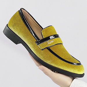 Mens Velvet Leather Loafer Designer Party Wedding Prom Dress Shoe Modern Casual Slip on Casual