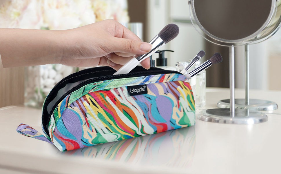 Gloppie cosmetic brushes pouch