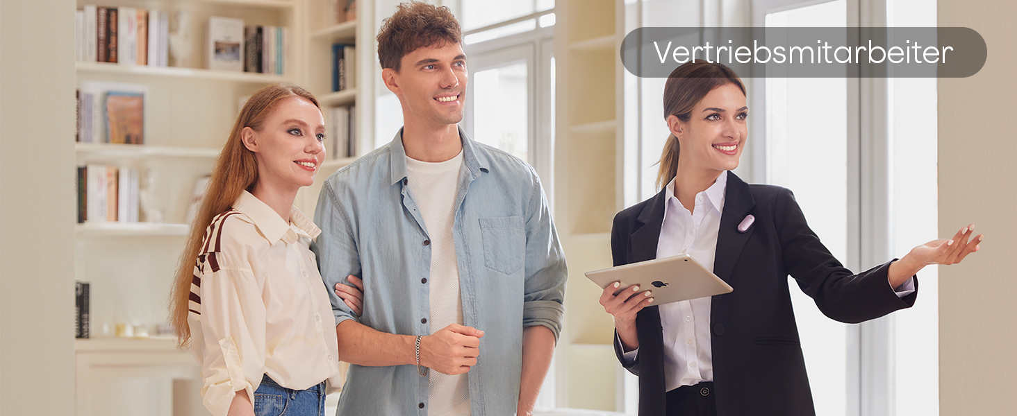 Der Text lautet „Vertice Dormitor Center“. Mehrere Ansichten des Innenraums des Ausstellungsraums für Einzelhandelsmöbel mit Ausstellungsbereichen.