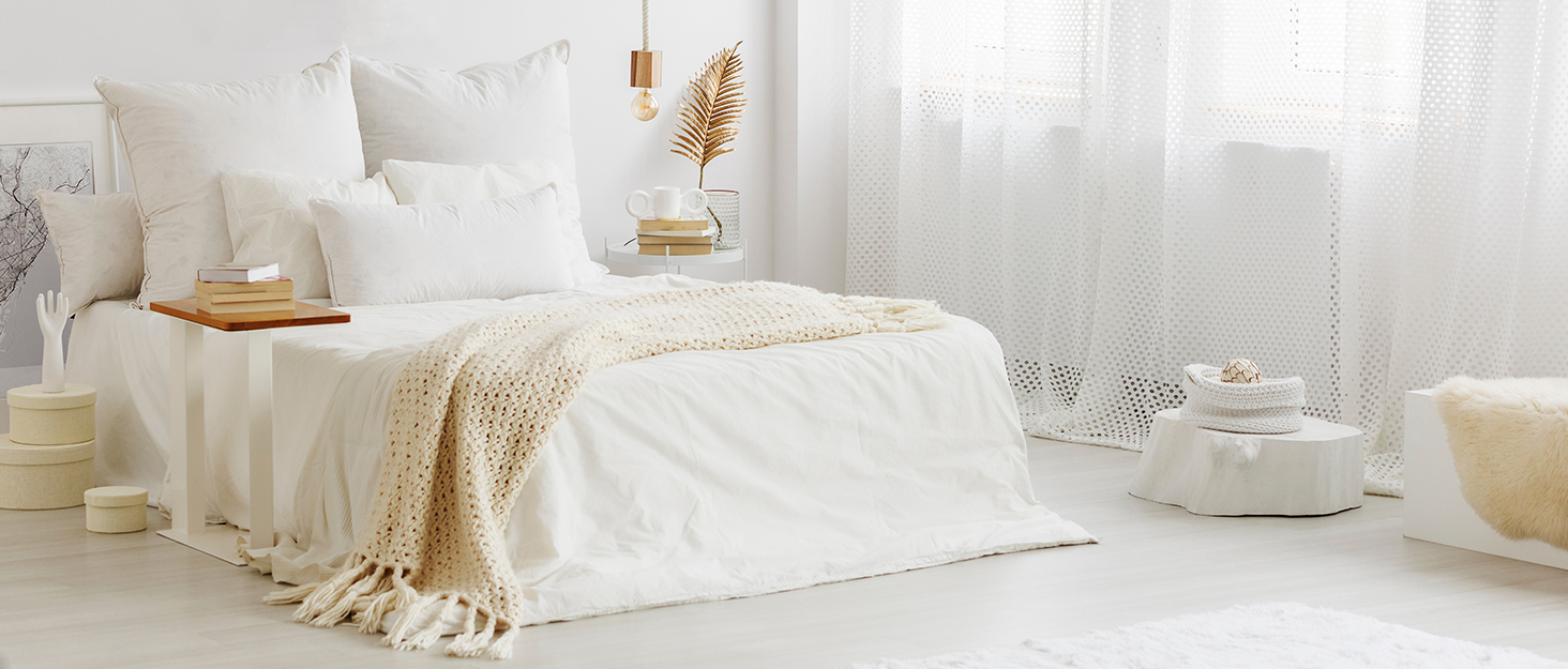 WARMDERN Black Comforter Set Queen Size Soft Bedding Sets