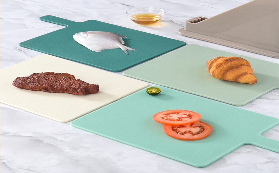 4-Pieces Plastic Cutting Boards 3
