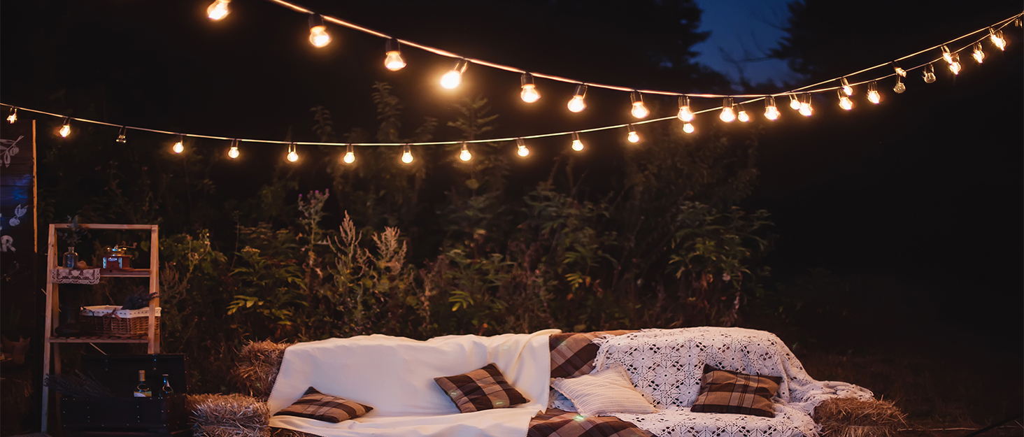Outdoor Light Clips, Large Outdoor Adhesive Hooks for String Lights