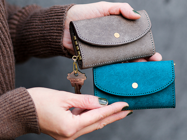 【本革】キーケース イタリアンレザー コバルト スマート 便利 本革】キーケース イタリアンレザー コバルト スマート 便利