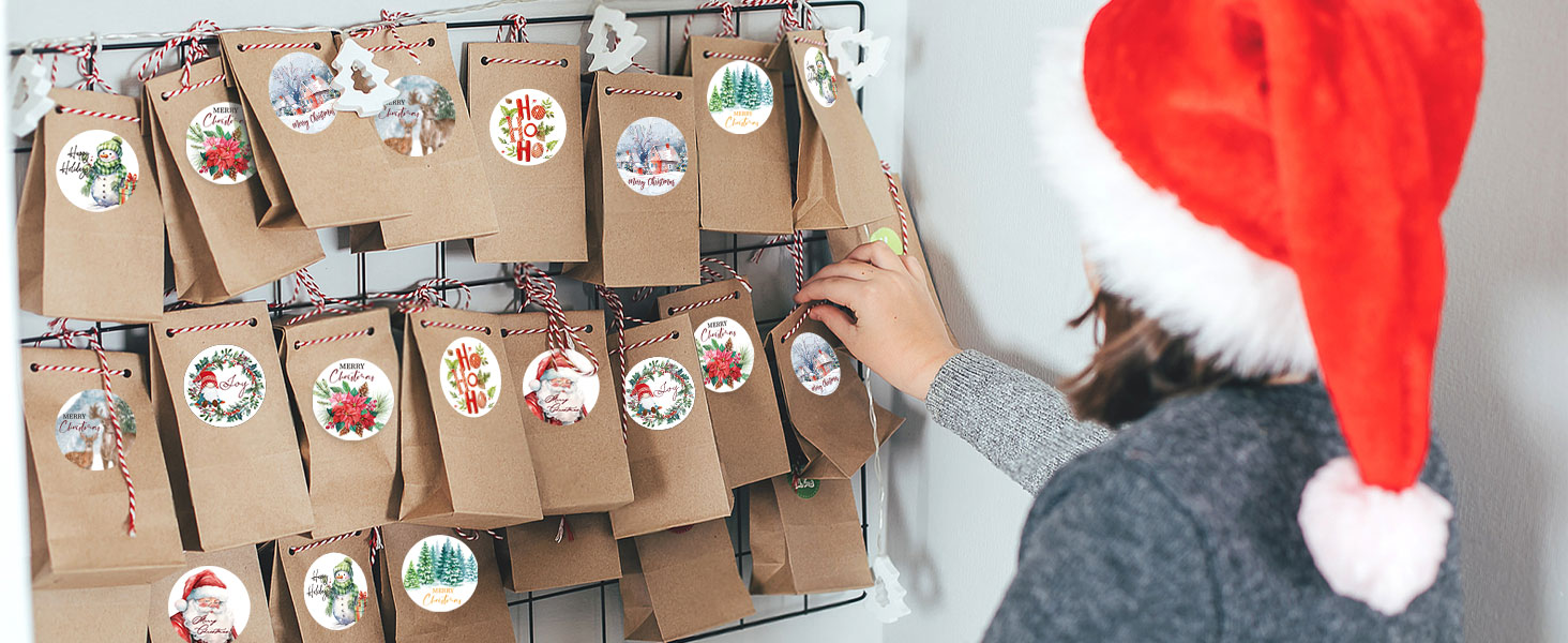 1000 Pcs Christmas Stickers for Envelopes,1.5 Inch Round Christmas Stickers for Crafts