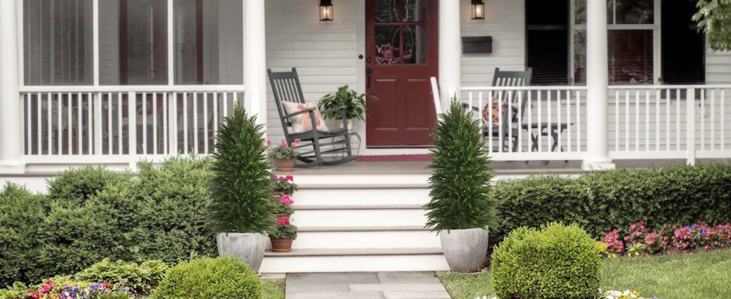 Faux Boxwood Bush Potted Plants