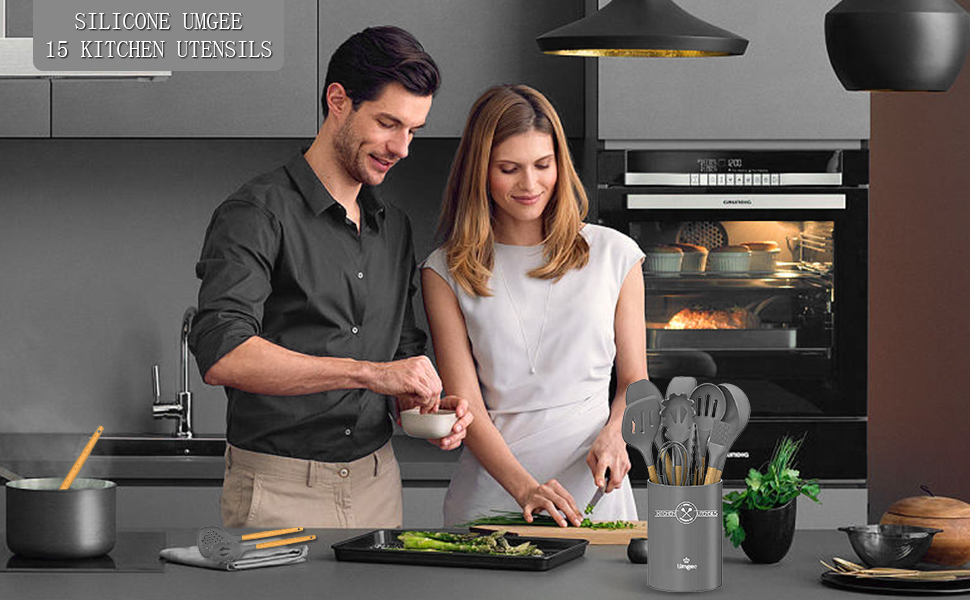 utensili da cucina in silicone