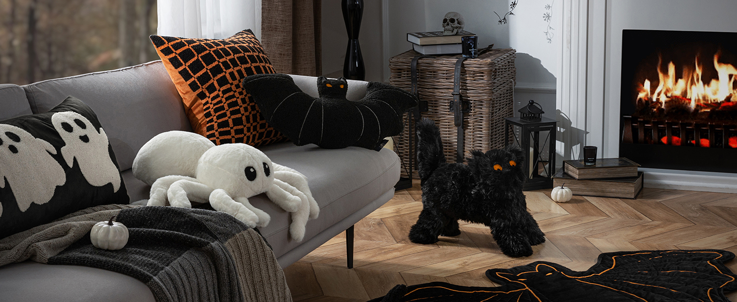 Halloween Spider throw pillows for home decor