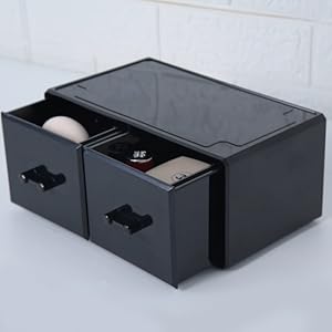 makeup organizer