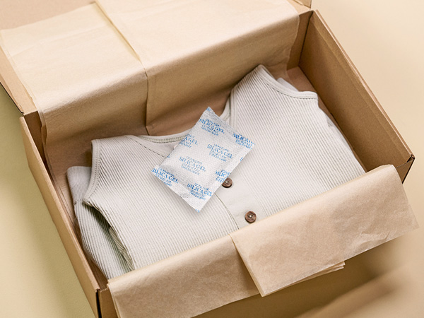 silica gel packets for storage