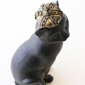 ネコ　置物 Amazon.co.jp: 王冠ネコ インテリアオブジェ 置物 猫 雑貨