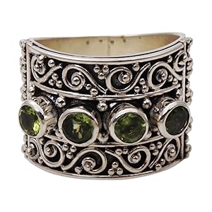 Novica,Silver,Ring,Jewelry,Wide,Metal,For Women, PorMujer,Joyas,Anillo,Metal,Plata,Gemas,Band,Green