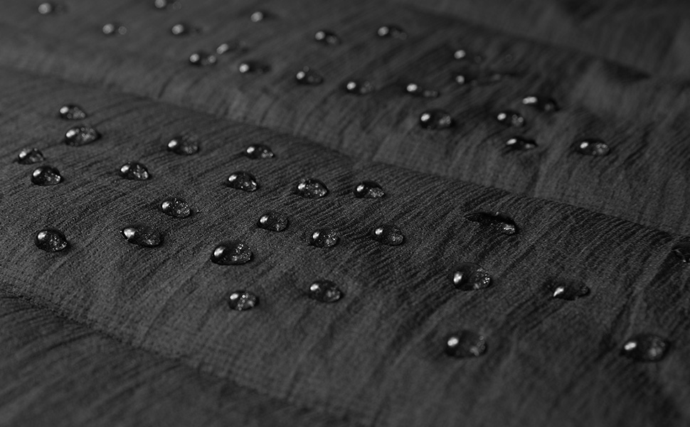WATER AND WIND RESISTANT NYLON OUTSHELL