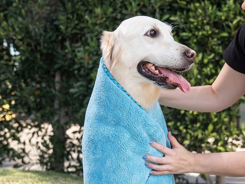 Super Absorbent Microfiber Towels For Grooming and Drying Pets