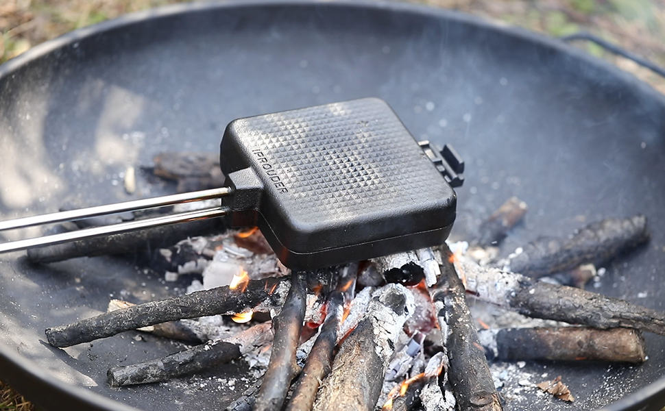 IPROUDER Pie Iron Cast Iron Sandwich Maker Set-Stay Safe by the Fire