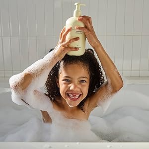 Pipette bubble bath and body wash for sensitive skin