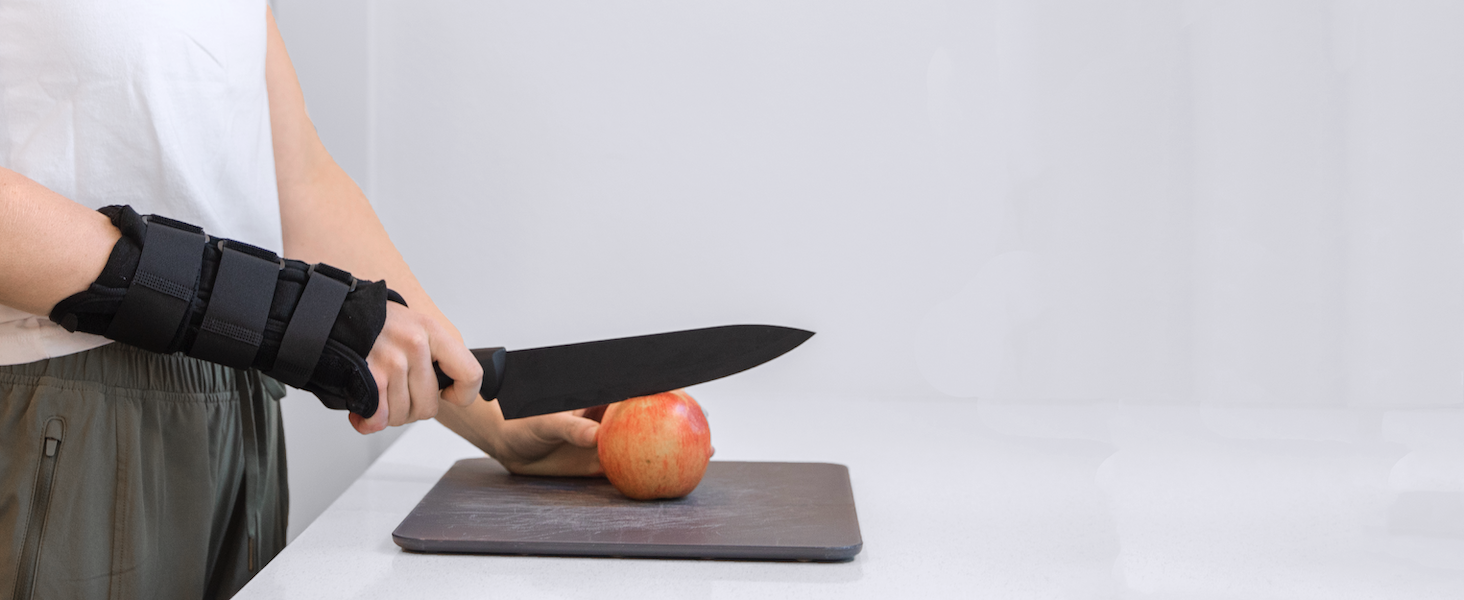 BraceAbility Volar Wrist Splint Right or Left Hand