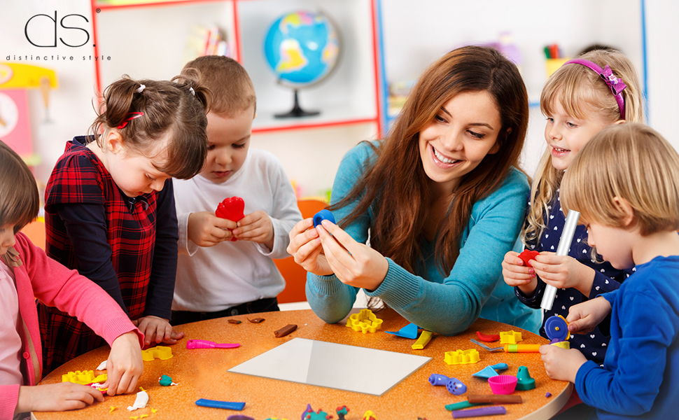 ds. Acrylic Clay Roller with Acrylic Sheet for Polymer Clay