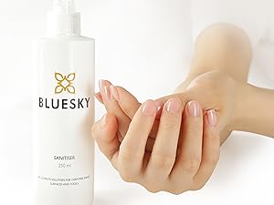 hand sanitiser spray