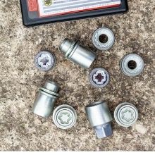 Small manufacture image 4