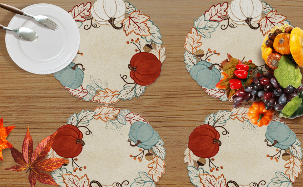 OWENIE Thanksgiving Placemats Set of 4, Fall Pumpkins Round