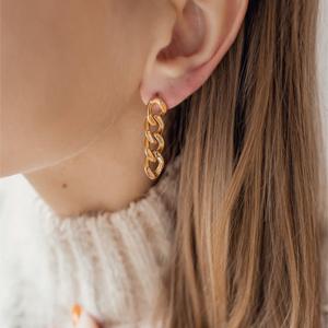 chunky curb earring diy