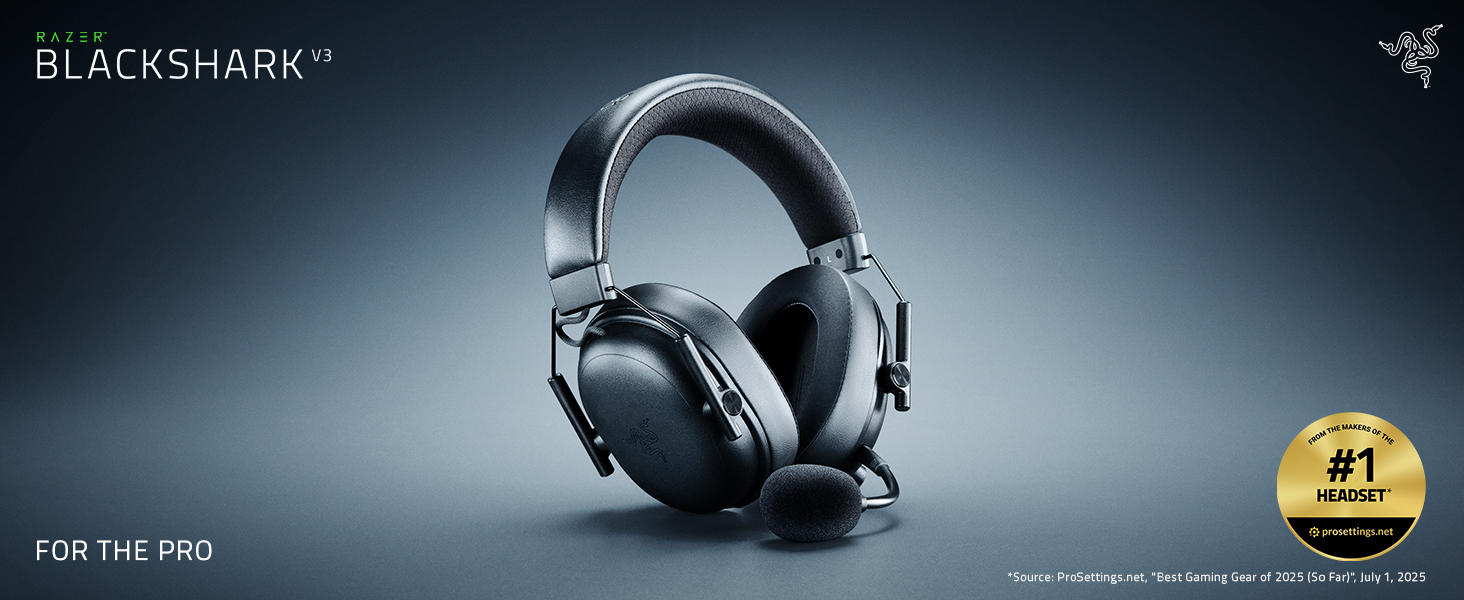 L'image marketing d'un appareil électronique noir avec un éclairage spectaculaire sur fond sombre semble être un équipement audio ou technologique.