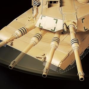 未組み立て タミヤ 1/35 ラジオコントロールタンク M1A1 エイブラムス タミヤ スケール限定商品 1/35 M1A1エイブラムス戦車“ウクライナ