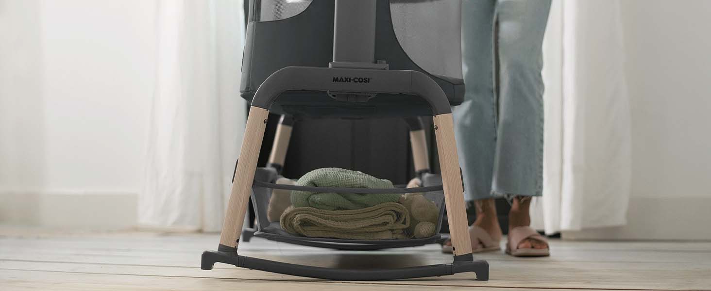 MaxiCosi Iora Air Co Sleeper Crib, AllRound Mesh Baby Bedside Crib, 06 Months (9 kg), Rocking