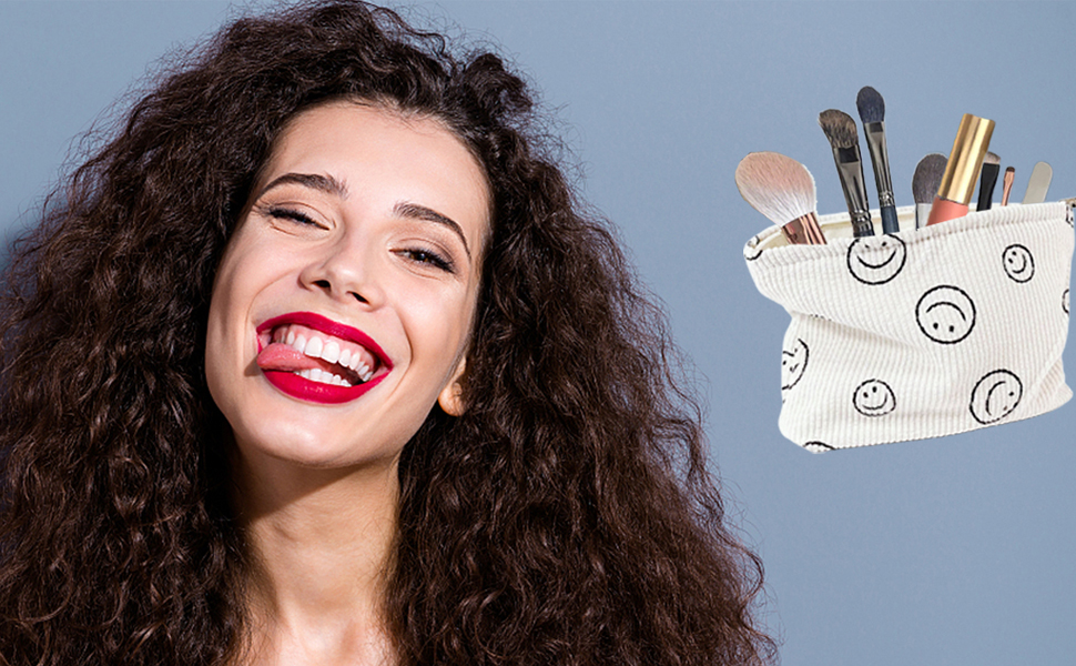 PATRECO Cosmetic Bag for Women Makeup Bag Cute Smiley Face