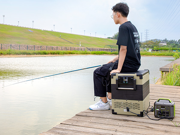 EENOUR 冷蔵庫 ポータブル 冷凍庫 52L EENOUR 冷蔵庫 ポータブル 冷凍庫 52L