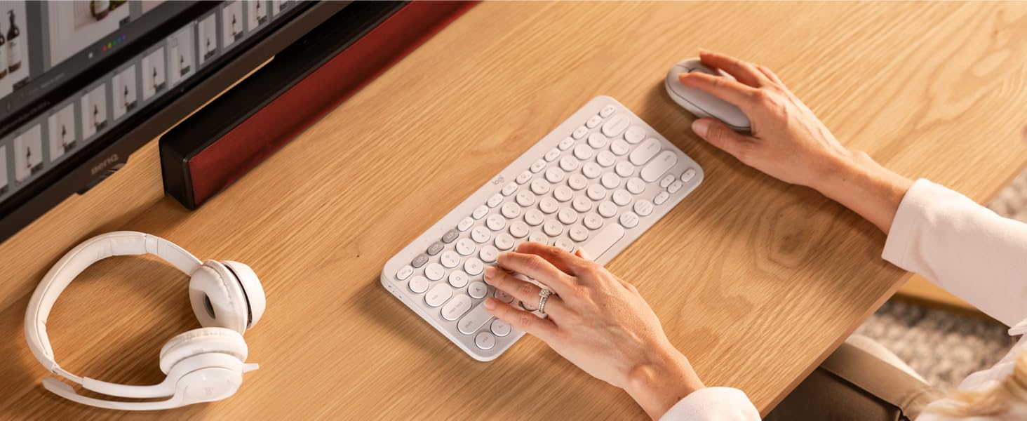 Convertible desk