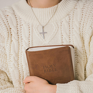     Christian   ring dish
