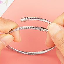 Expandable Charm Bangle Bracelets