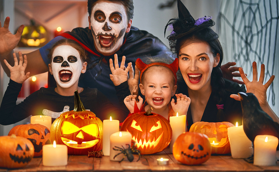 Happy Halloween lanterns Party family