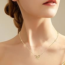 bow necklace