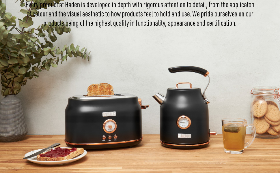 Haden 75070 DORSET 1.7 Liter Stainless Steel Retro Electric