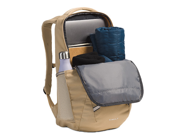 THE NORTH FACE - pontan0160 Amazon.com: THE NORTH FACE Women's Vault Everyday Laptop