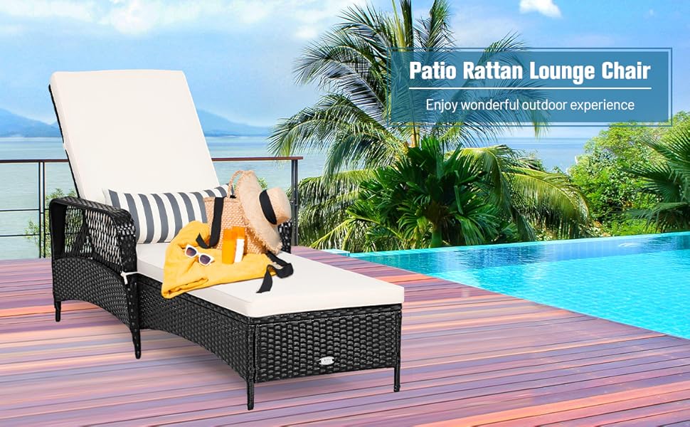 wicker rattan lounger chair