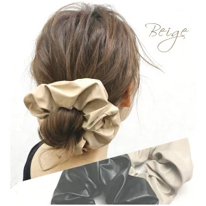 レチシア 22AW RING LEATHER シュシュ ヘアゴム レザー 黒 レチシア 22AW RING LEATHER シュシュ ヘアゴム レザー 黒