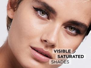 Infallible Grip 36 H liner is available in 4 highly saturated shades for intense colour impact.