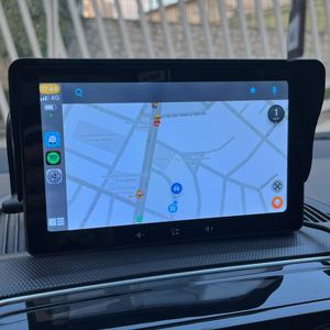 Monitor de coche Apple Carplay inalámbrico y con cable
