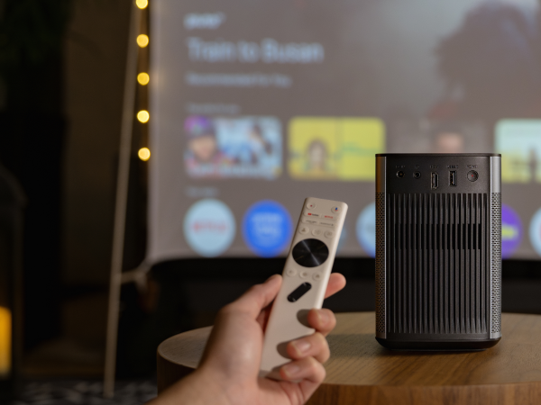 Amazon | XGIMI 2025新型 プロジェクタースクリーン 屋内