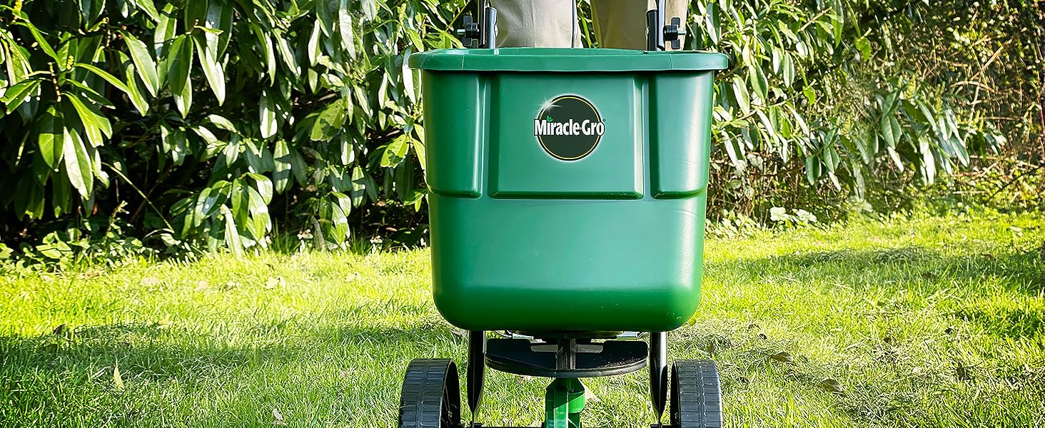 MiracleGro Rotary Lawn Seed Spreader Amazon.co.uk Garden