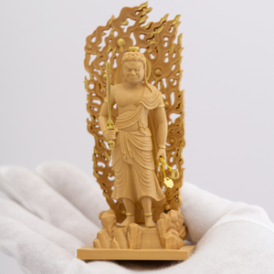【修縁堂】珍品 彩繪 金箔 不動明王 木彫り 木彫仏像 不動明王 仏教工芸品 修縁堂】珍品 彩繪 金箔 不動明王 木彫り 木彫仏像 不動明王