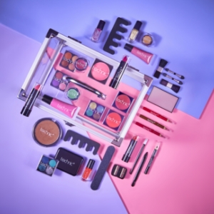 Small manufacture image 3